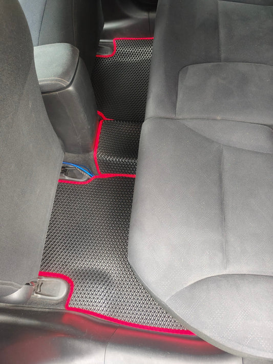 Dywaniki do Honda Civic 2011-2017