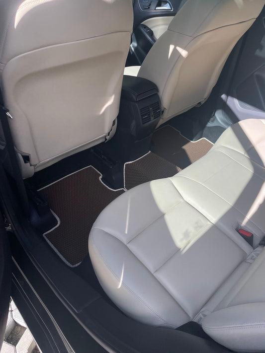 Dywaniki do Mercedes-Benz B-klasa W246 2011-2018