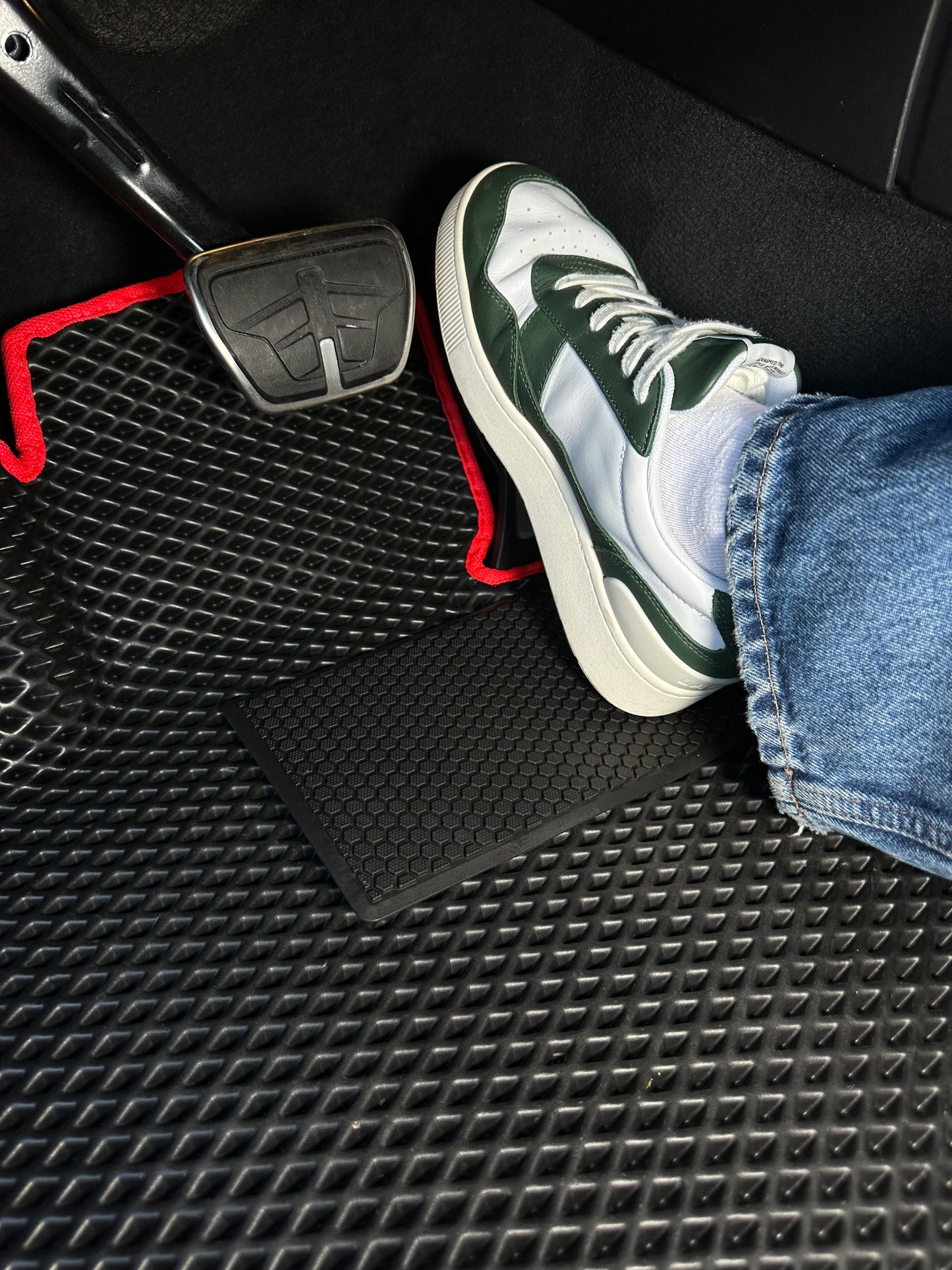 Podpiętka plastikowa