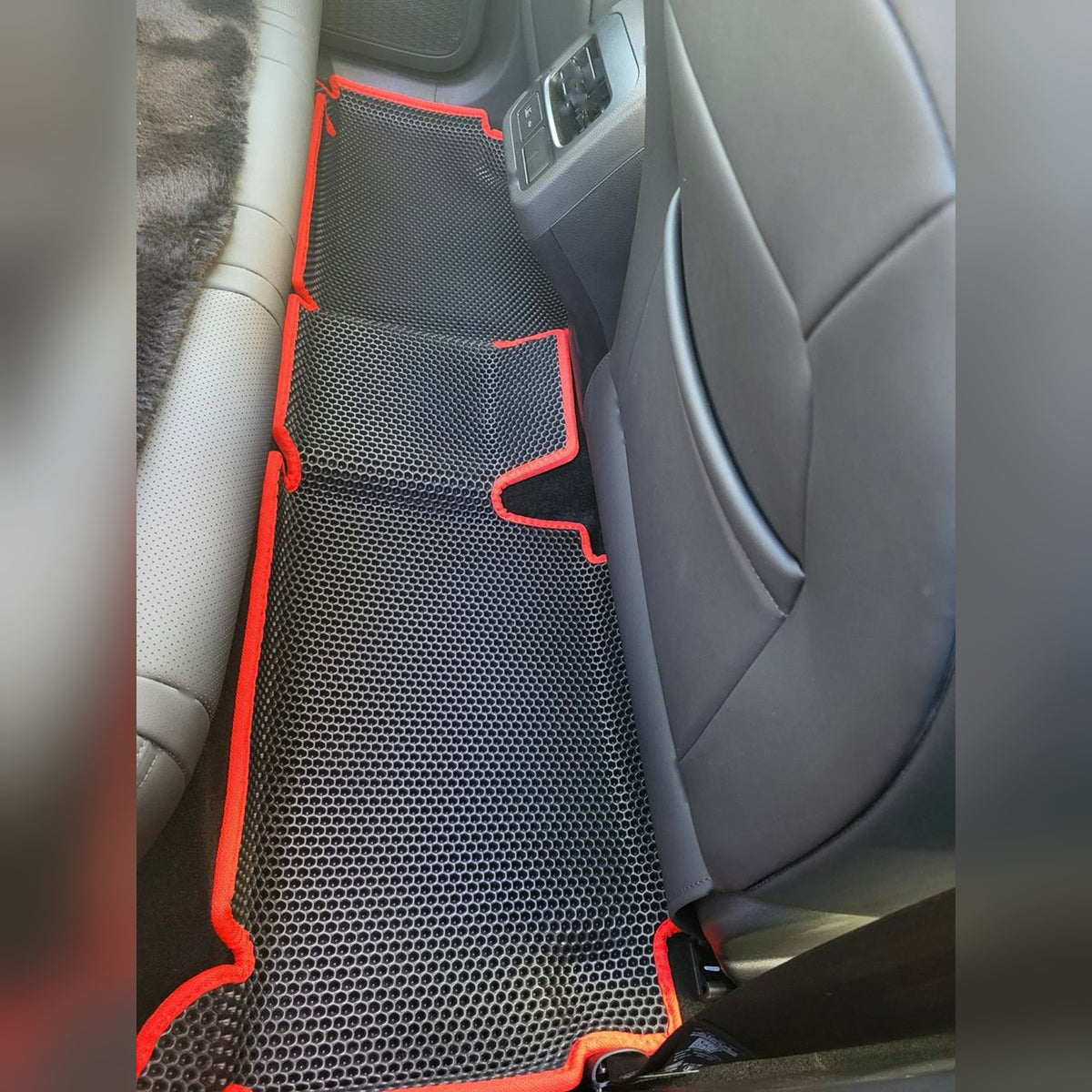 Dywaniki EVAMATS 3D z rantami — Omoda 5 1 gen 2022-2026 rok SUV 5 drzwi