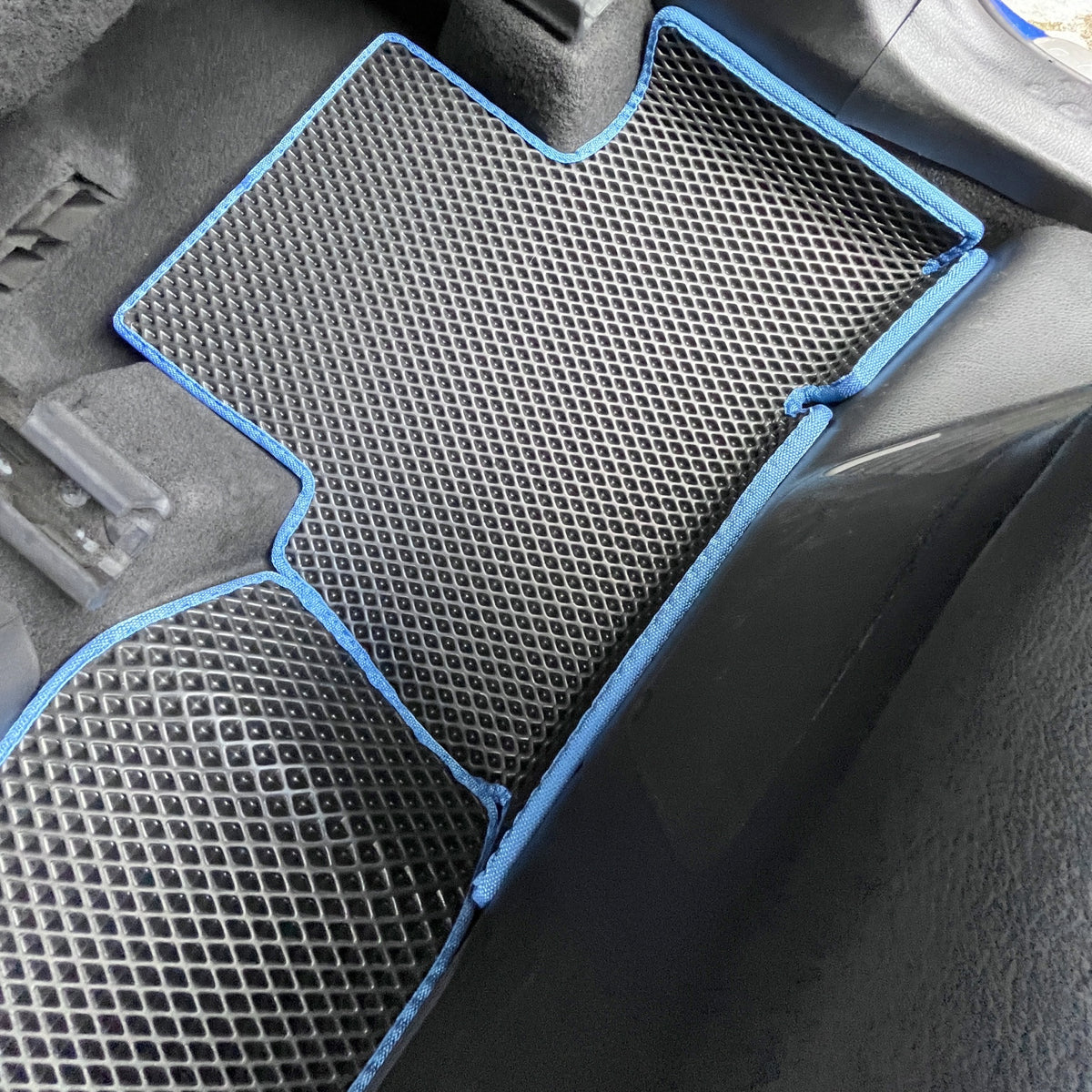 Dywaniki EVAMATS 3D w Toyota C-HR I — maty kierowcy, pasażera, tylne i bagażnika